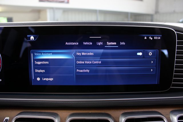 Used 2024 Mercedes-Benz GLE 350 4MATIC w/ AMG Line Exterior image 31
