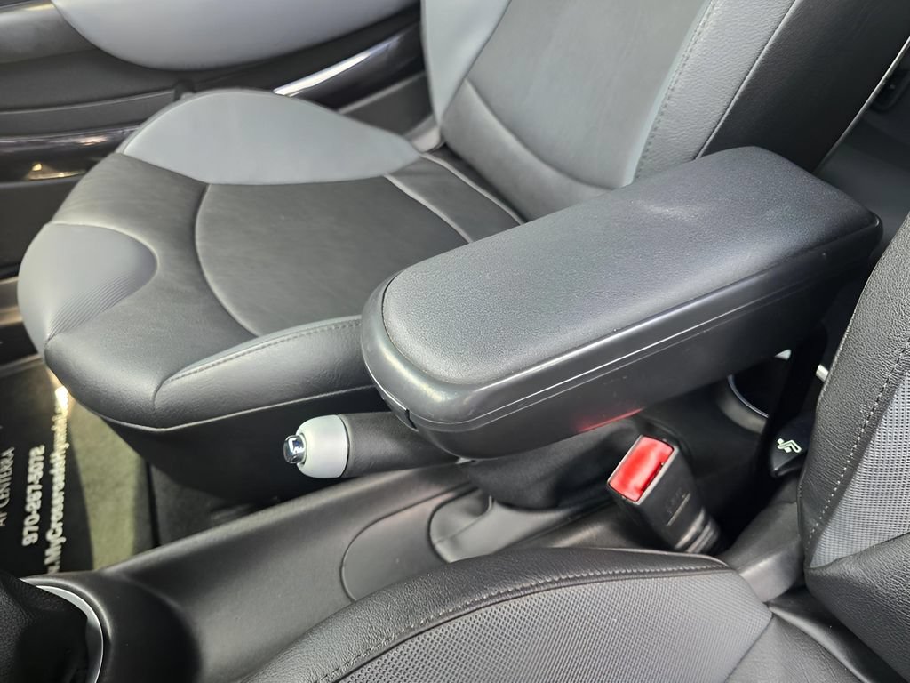 Used 2009 MINI Cooper John Cooper Works FWD image 24