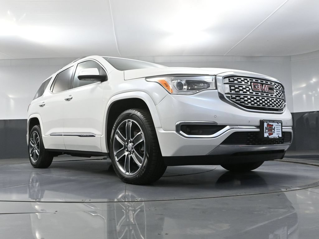 Used 2018 GMC Acadia Denali w/ Technology Package AWD/4WD image 52