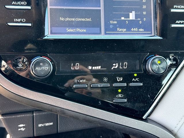 Used 2018 Toyota Camry XLE image 20