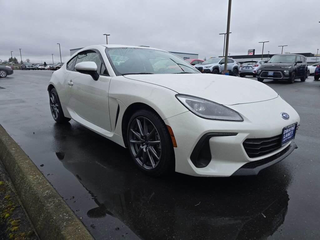 Used 2025 Subaru BRZ Premium image 3
