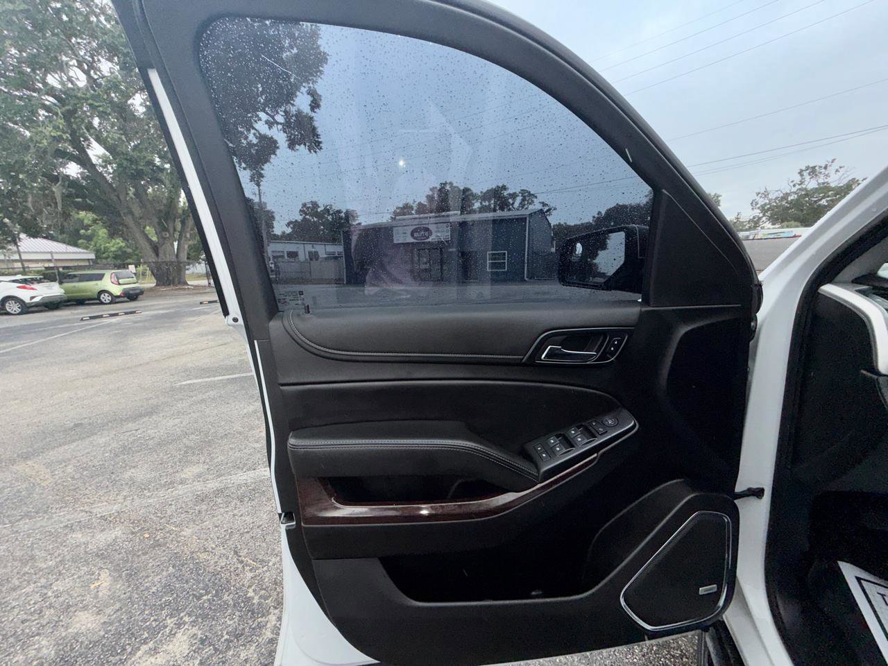 Used 2020 GMC Yukon XL SLE RWD image 14