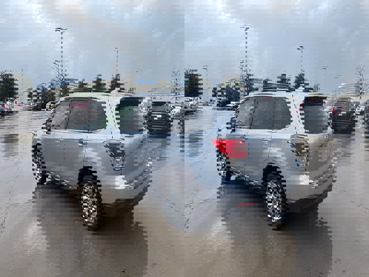 Used 2018 Subaru Forester 2.5i Touring w/ Popular Package #2 image 7