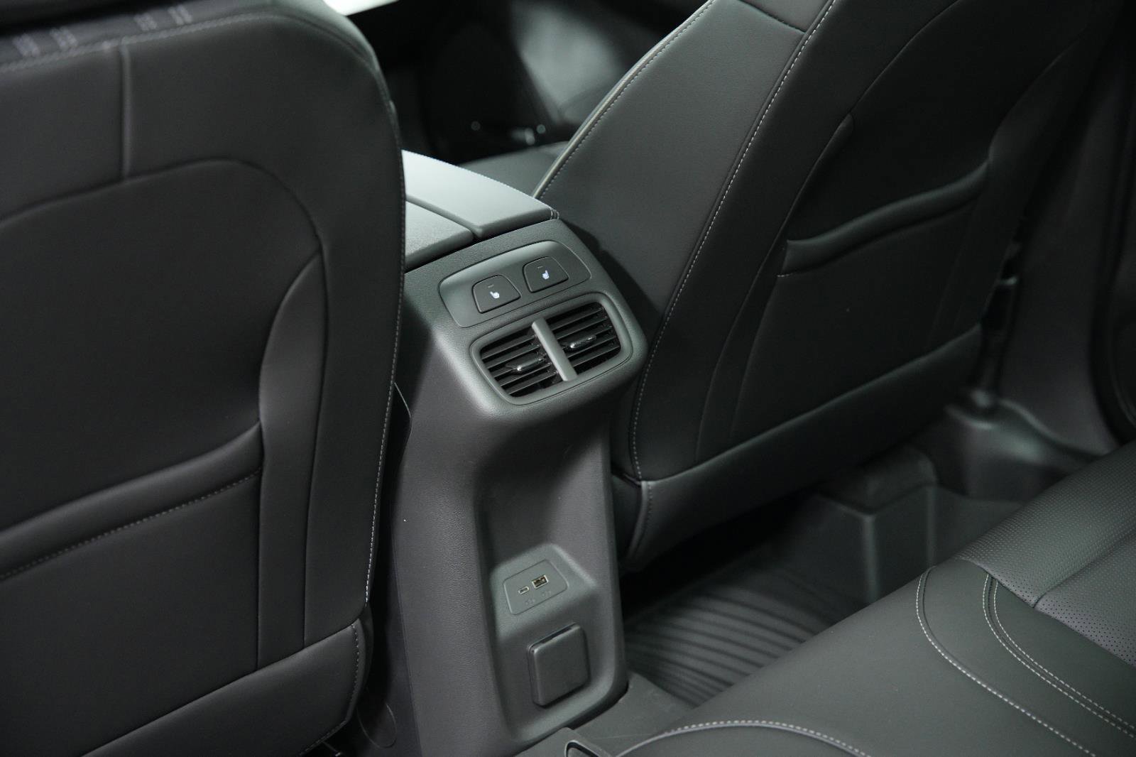 New 2026 Buick Envision Avenir image 23