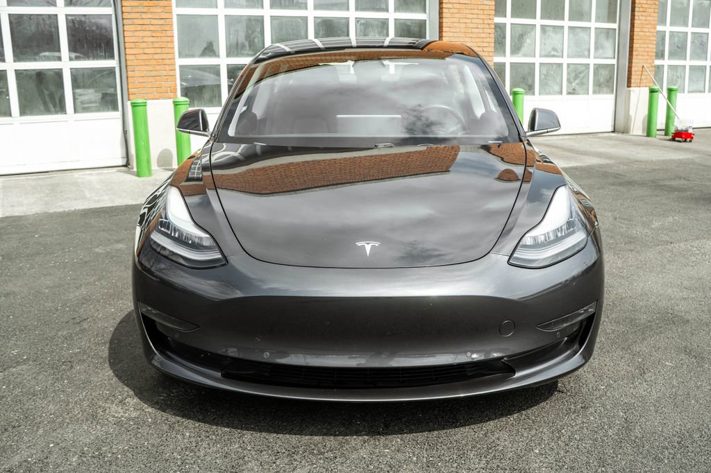 Used 2018 Tesla Model 3 Long Range AWD/4WD image 33