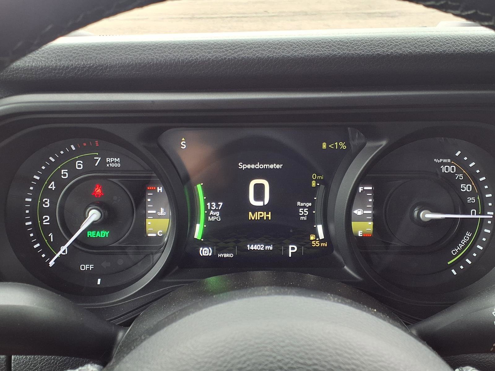 Used 2025 Jeep Wrangler Willys AWD/4WD image 21