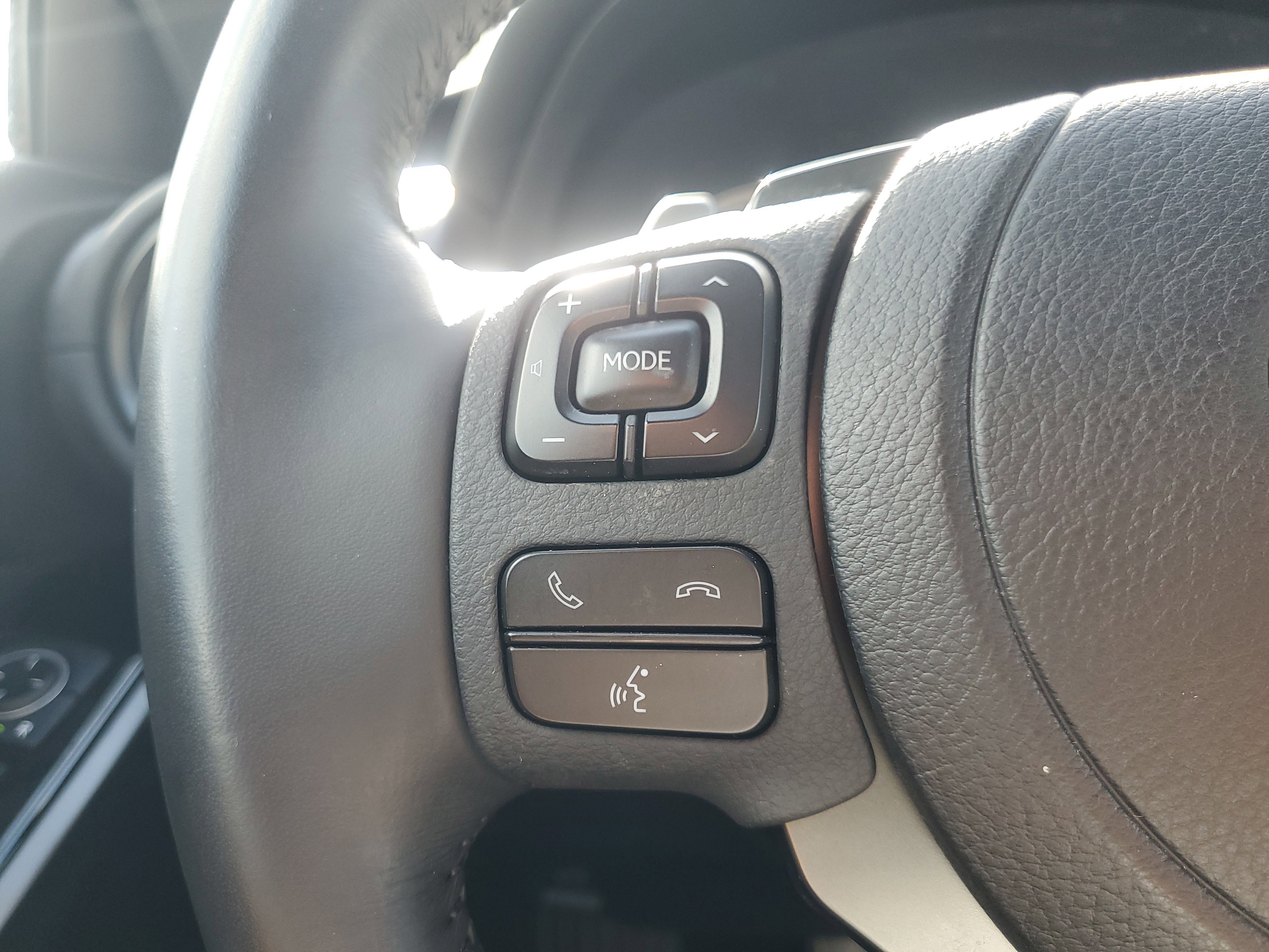 Certified 2024 Lexus IS 350 F Sport RWD image 26