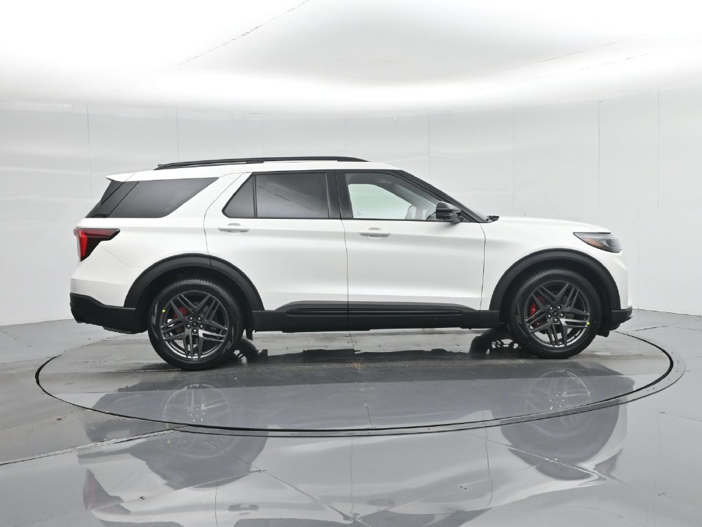 New 2026 Ford Explorer ST w/ Sun And Sound Package AWD/4WD image 28