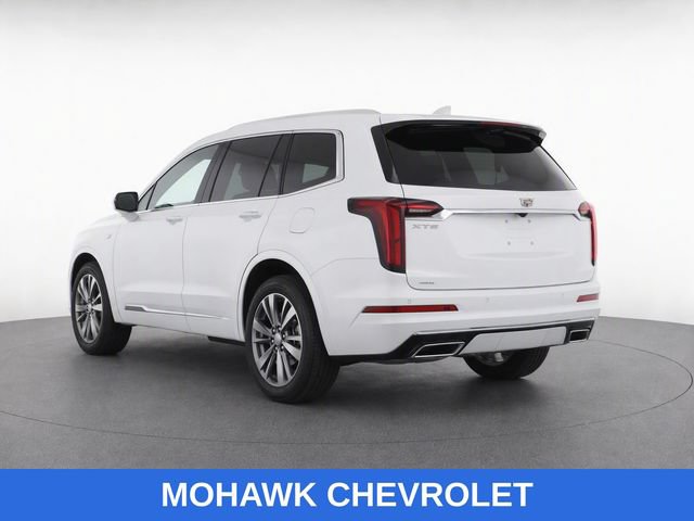Used 2024 Cadillac XT6 Premium Luxury AWD/4WD image 4