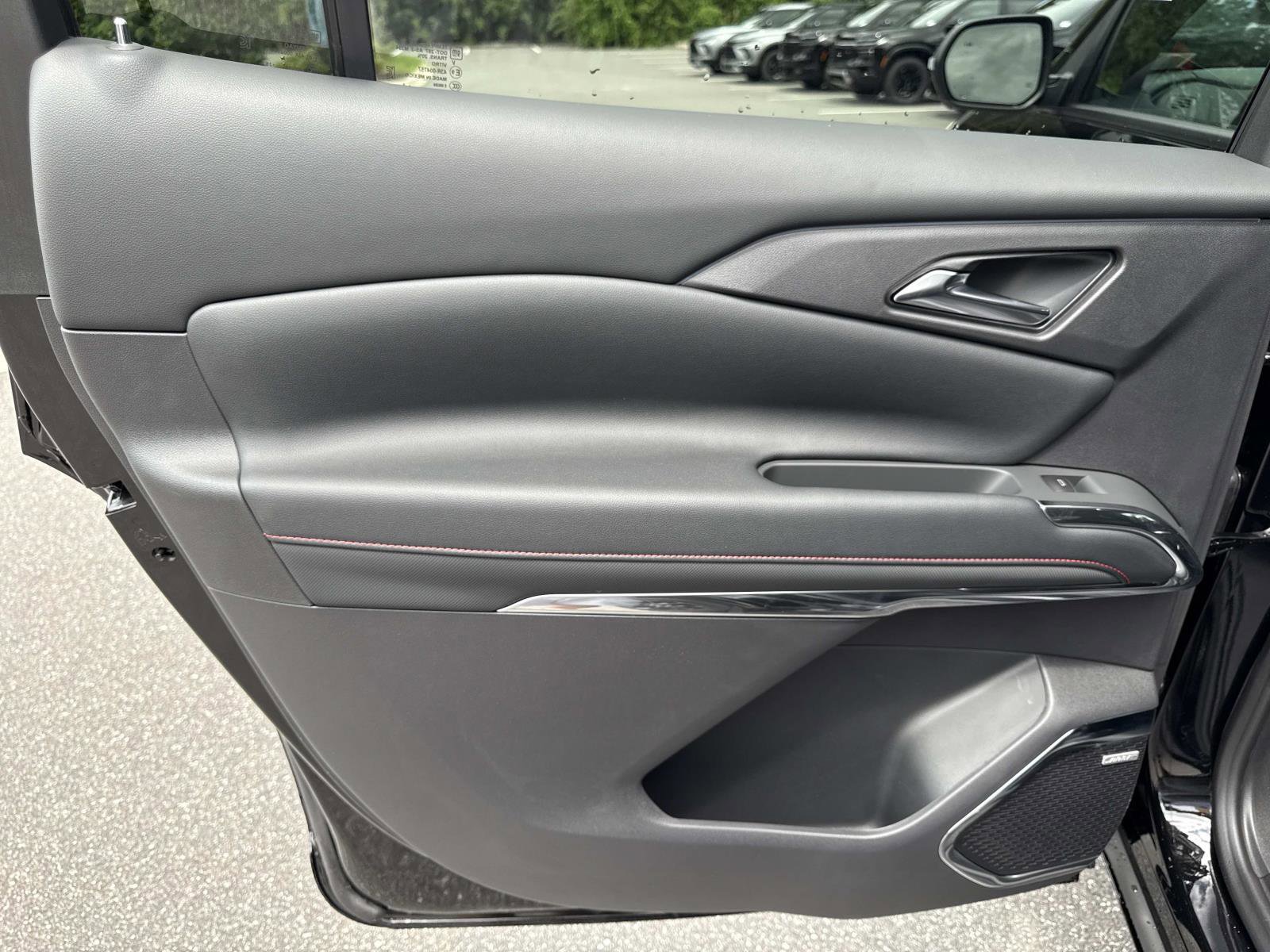 New 2026 Chevrolet Traverse RS image 9