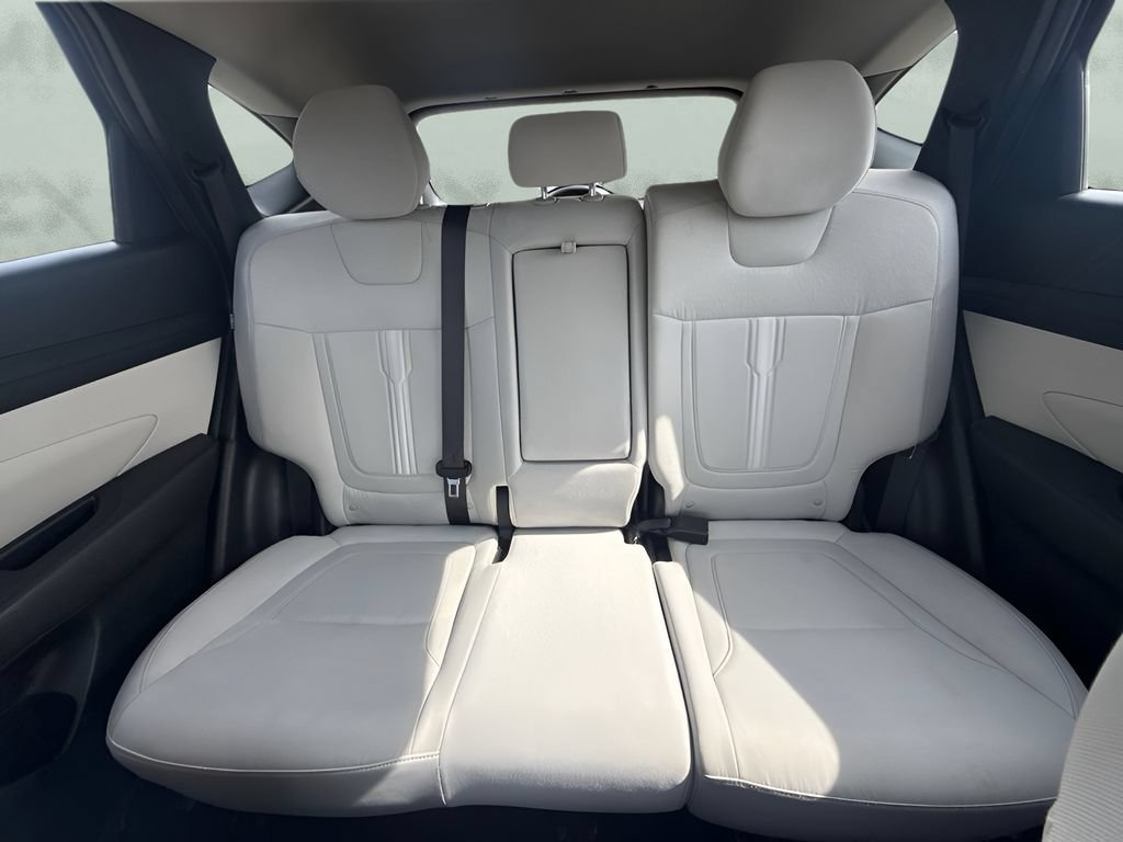 Used 2025 Hyundai Tucson SEL FWD image 10