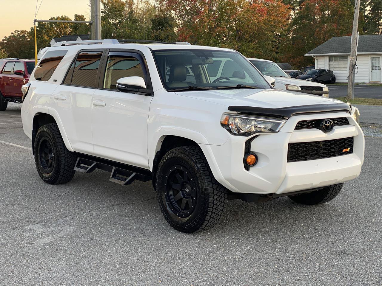 Used 2014 Toyota 4Runner SR5 Premium AWD/4WD image 4