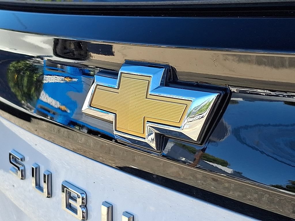 Used 2026 Chevrolet Suburban LT w/ Comfort Package AWD/4WD image 30