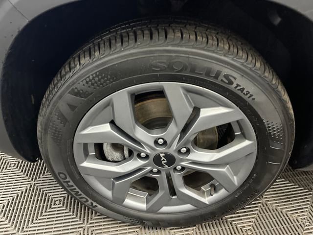 Certified 2024 Kia Seltos S image 34