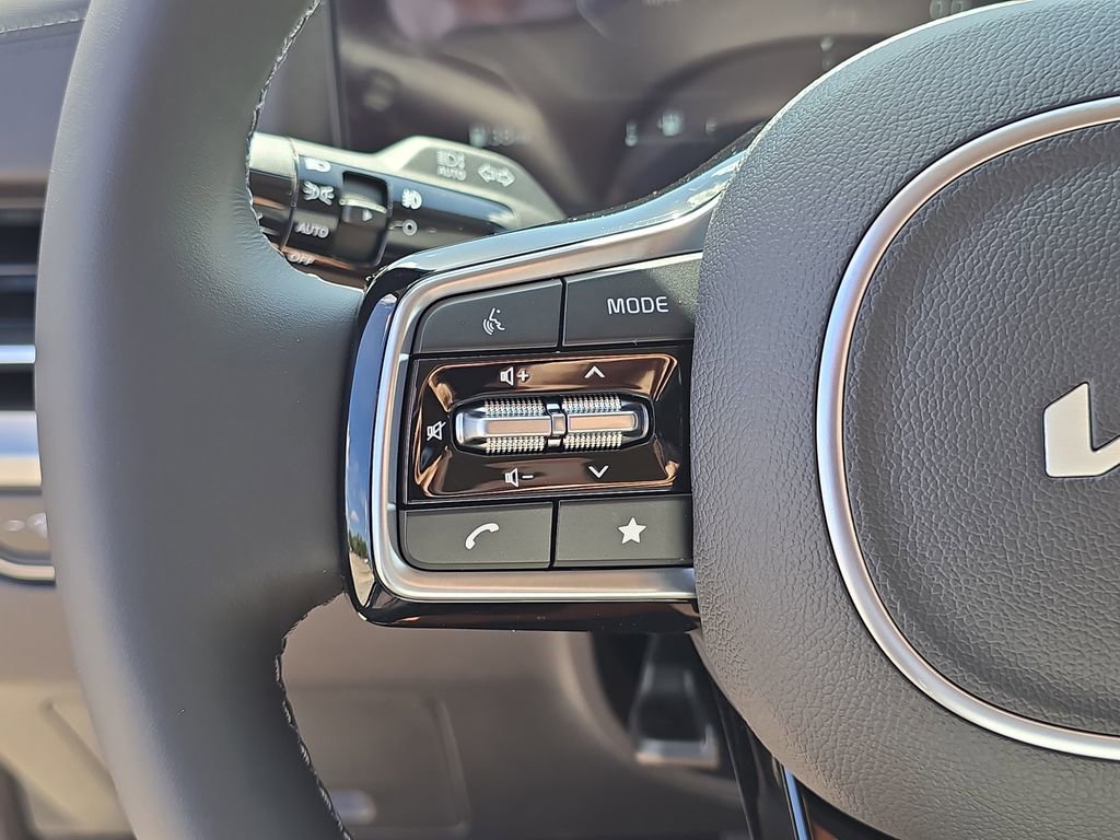 New 2026 Kia Carnival SX Prestige image 32