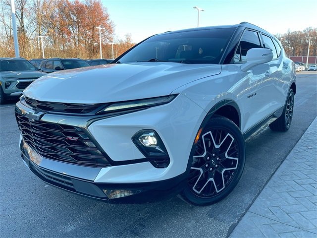 Certified 2023 Chevrolet Blazer RS w/ Enhanced Convenience Package image 1