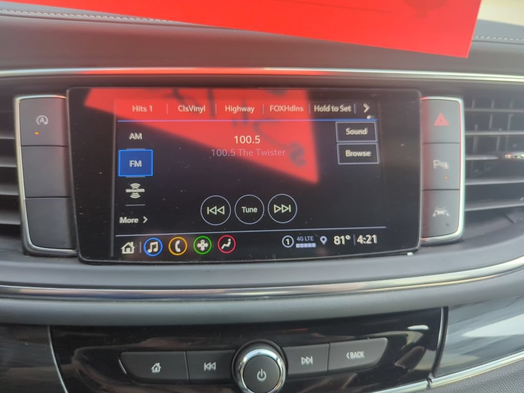 Used 2023 Buick Enclave Essence w/ Sport Touring Edition FWD image 31