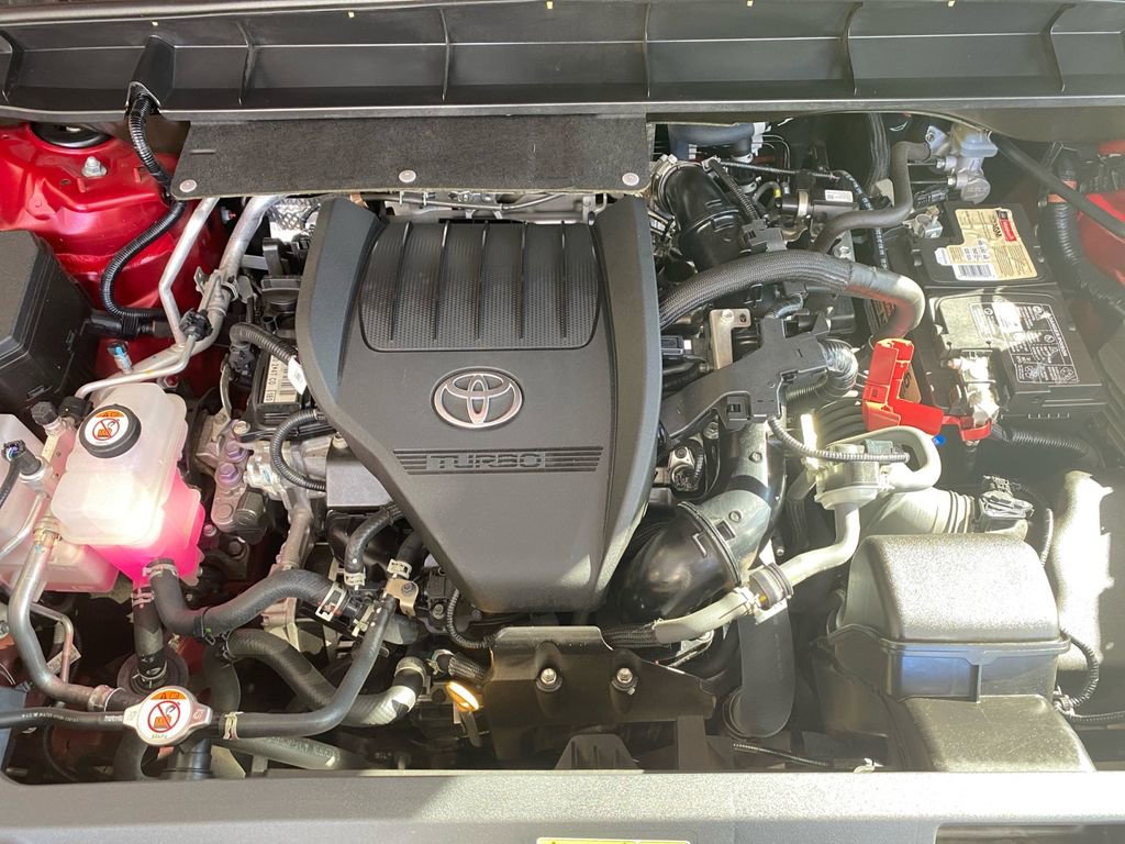 Used 2023 Toyota Highlander XLE image 21