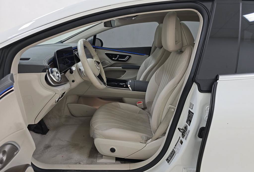Used 2023 Mercedes-Benz EQS 450+ Sedan image 4