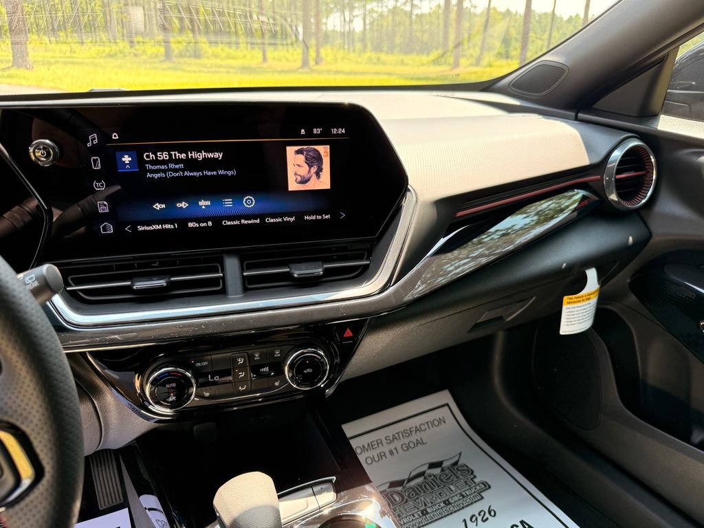 New 2026 Chevrolet Trax RS FWD image 18