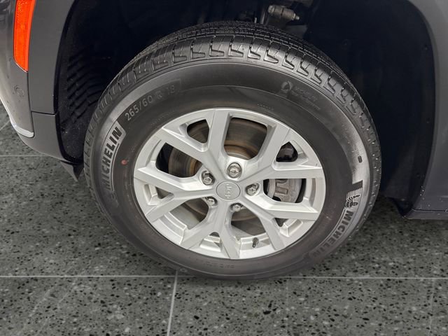 Used 2023 Jeep Grand Cherokee L Limited w/ Luxury Tech Group II image 28