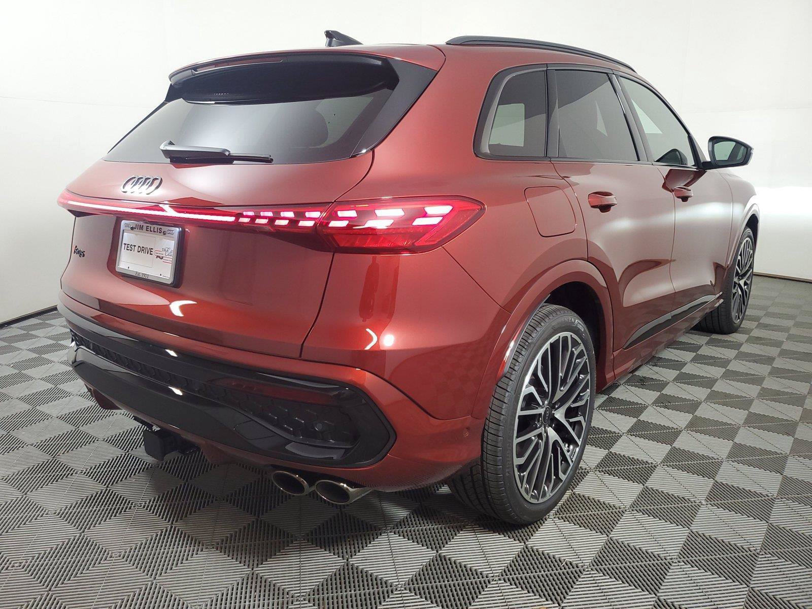New 2026 Audi SQ5 Premium Plus AWD/4WD image 6