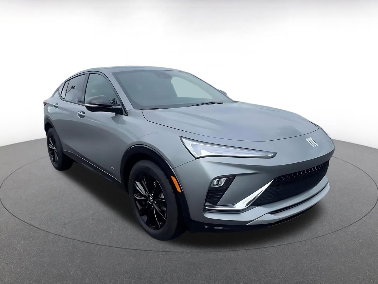 Used 2025 Buick Envista Sport Touring image 3