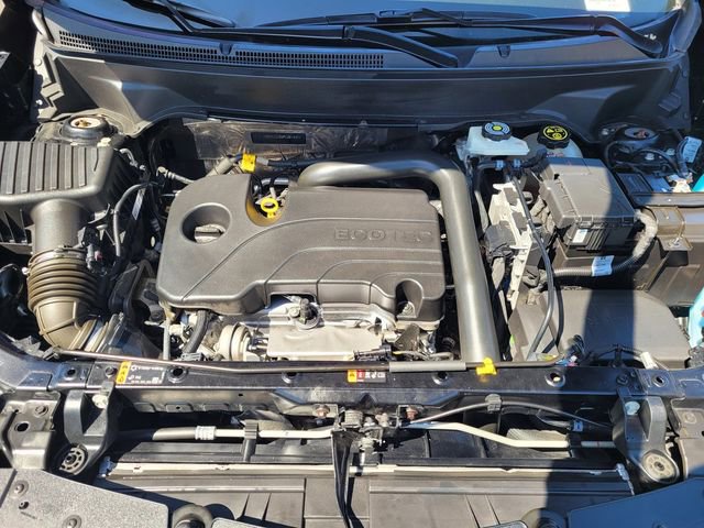 Used 2023 Chevrolet Equinox LS image 30