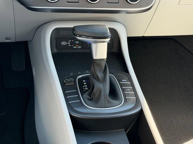New 2026 Hyundai Kona SE FWD image 13