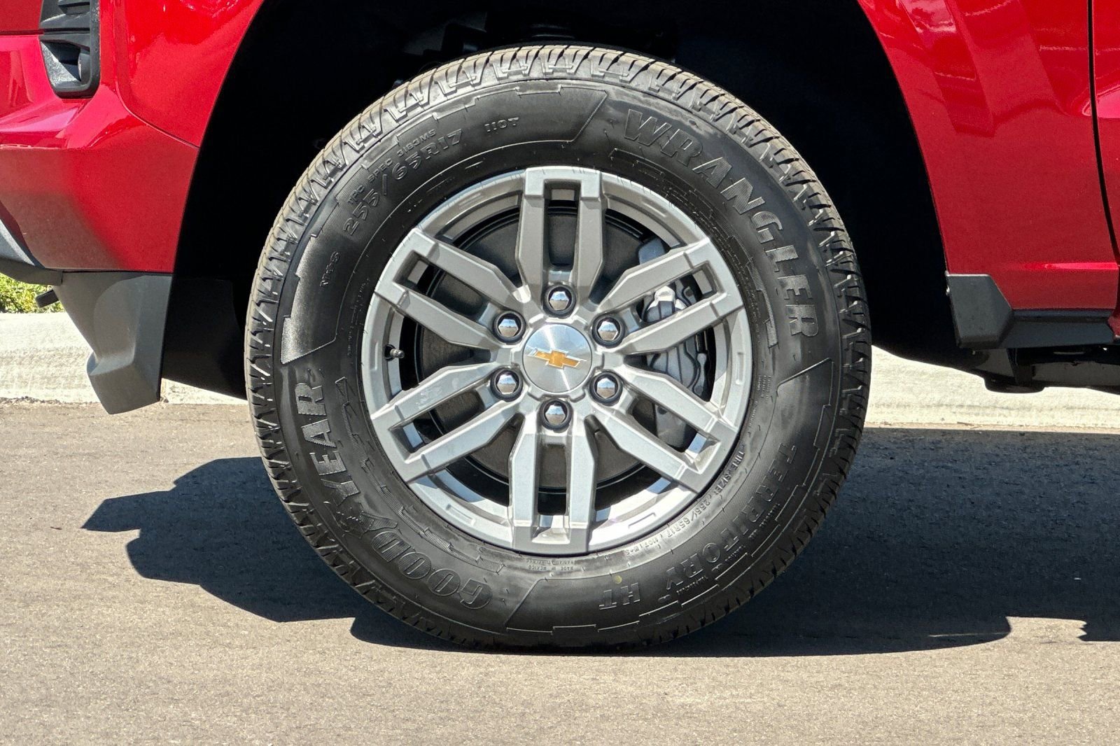 New 2026 Chevrolet Colorado LT w/ LT Convenience Package AWD/4WD image 24
