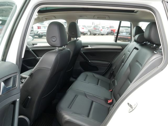 Used 2017 Volkswagen Golf Alltrack SEL image 17