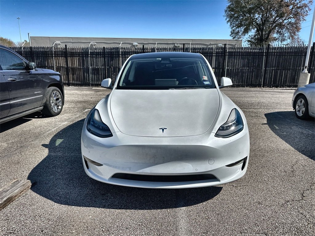 Used 2021 Tesla Model Y Long Range image 2