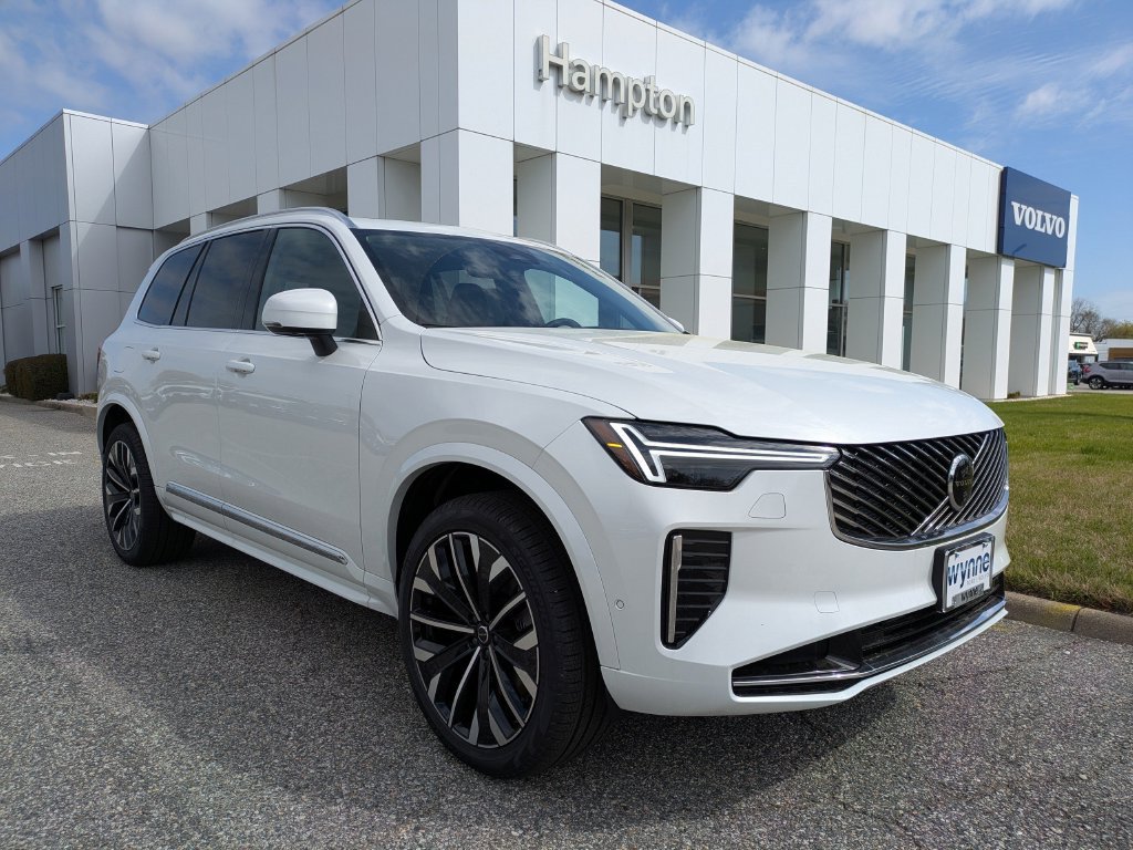 New 2026 Volvo XC90 T8 Plus w/ Protection Package Premier AWD/4WD image 2