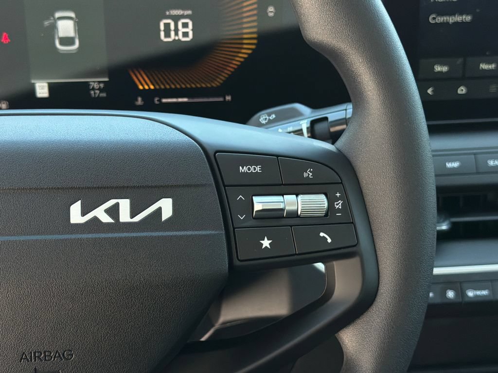 New 2026 Kia K4 FWD image 20