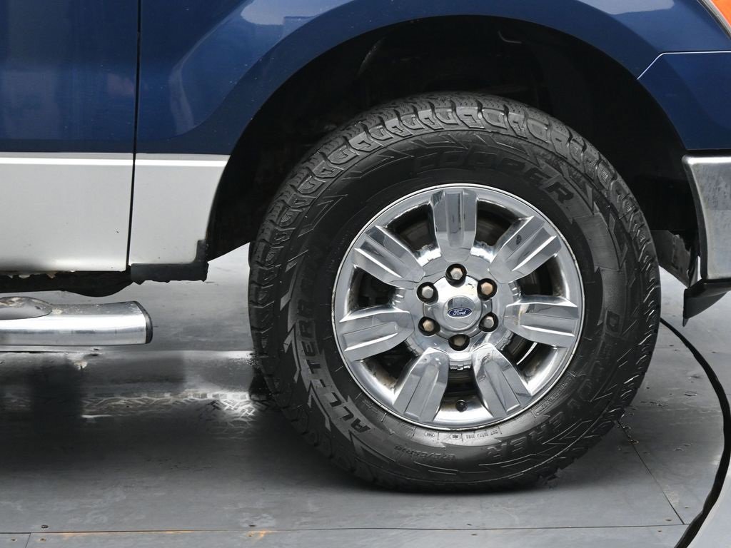 Used 2012 Ford F150 XLT w/ XLT Chrome Pkg image 11