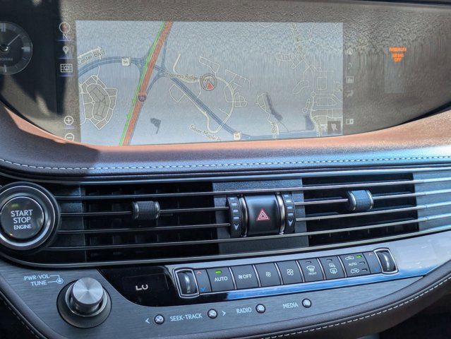 Used 2019 Lexus LS 500 w/ Interior Upgrade Package RWD image 7