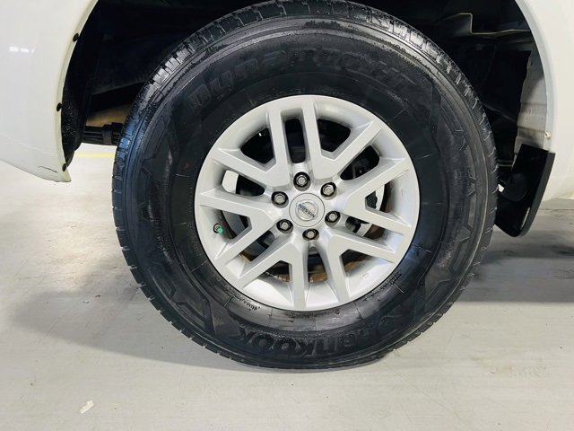 Used 2019 Nissan Frontier SV image 10