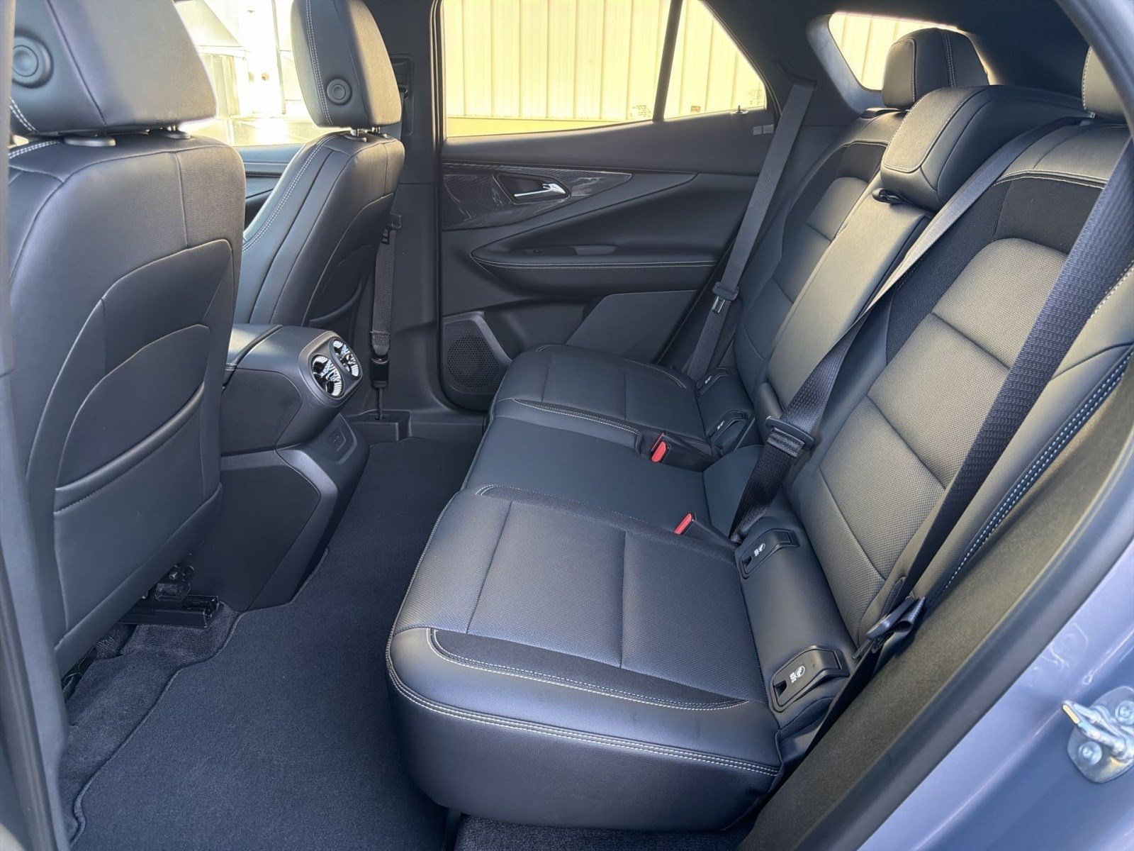 Used 2024 Chevrolet Blazer EV LT AWD/4WD image 23