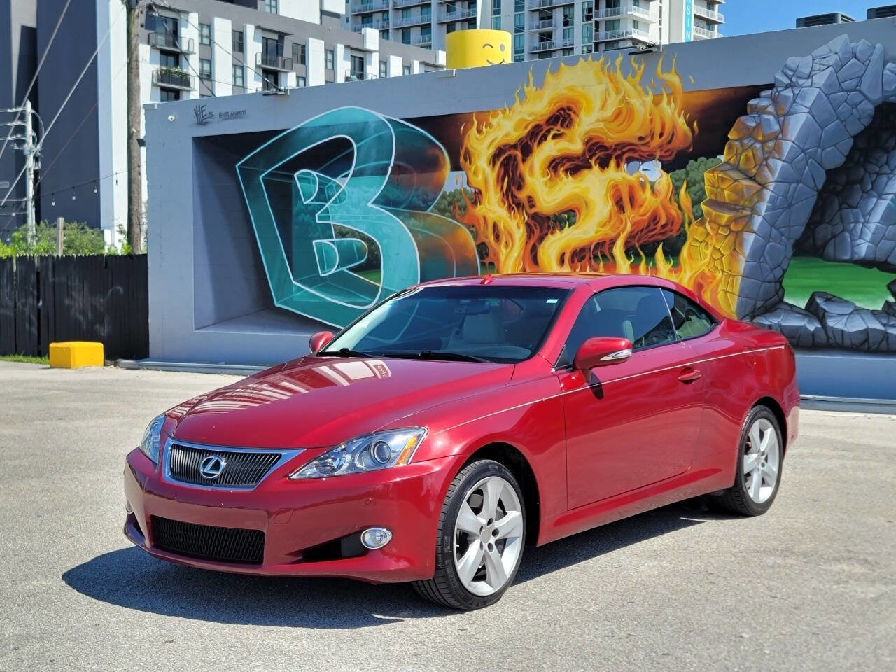 Used 2010 Lexus IS 350C RWD image 11