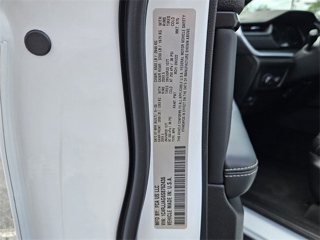 New 2025 Jeep Grand Cherokee L Altitude image 7