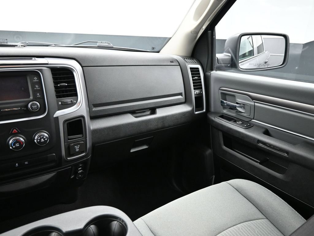 Used 2023 RAM 1500 Classic SLT image 15