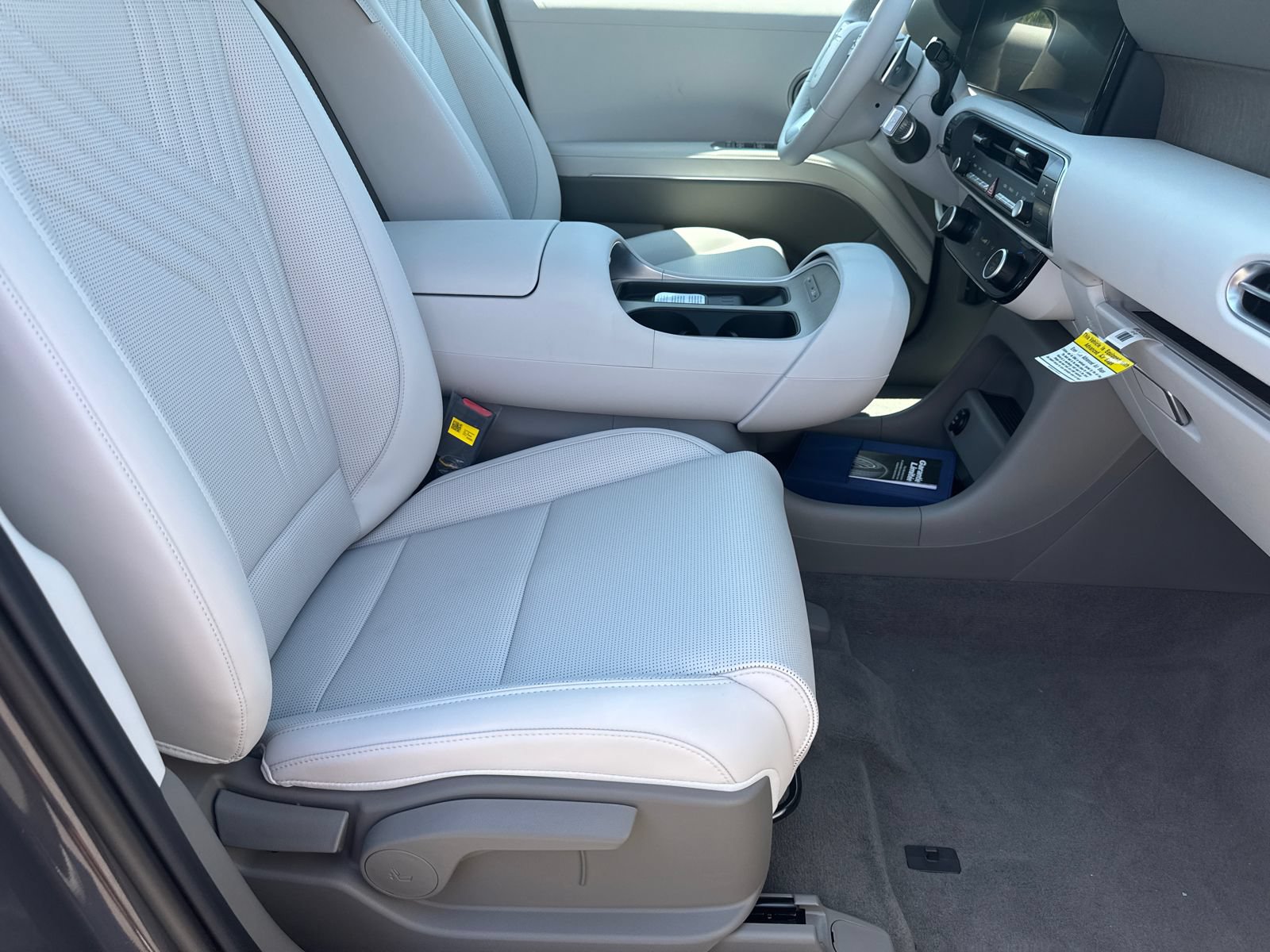 New 2026 Hyundai Palisade FWD Hybrid image 14