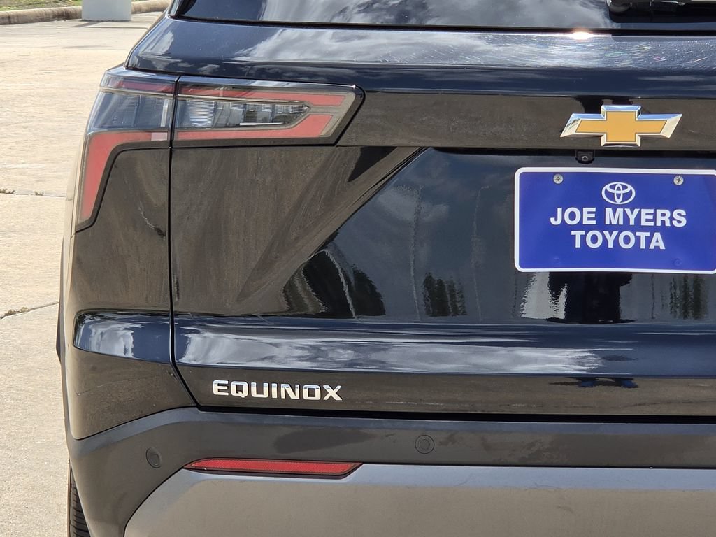 Used 2025 Chevrolet Equinox LT FWD image 10