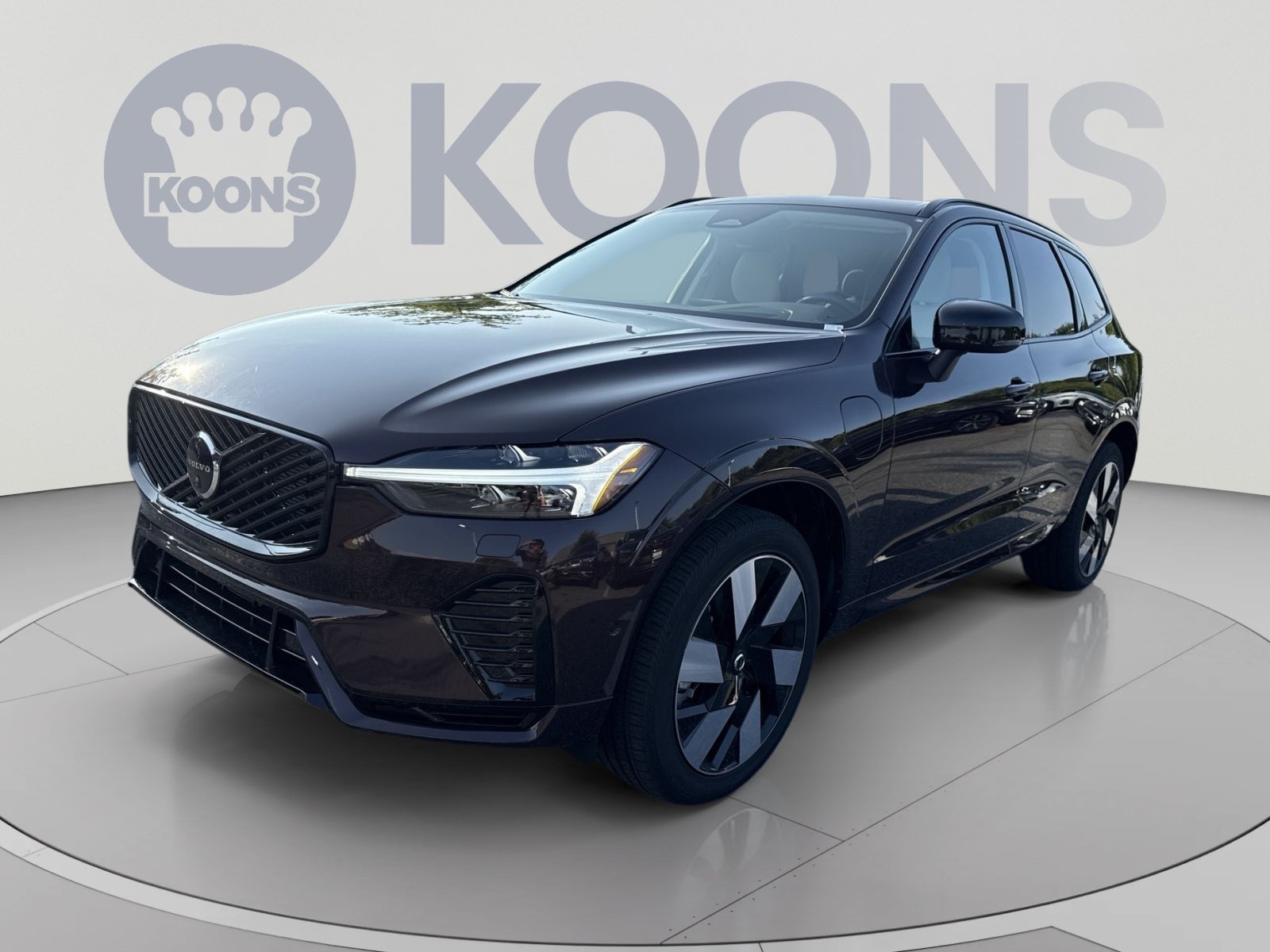 New 2026 Volvo XC60 T8 Ultra w/ Protection Package Premier AWD/4WD image 1