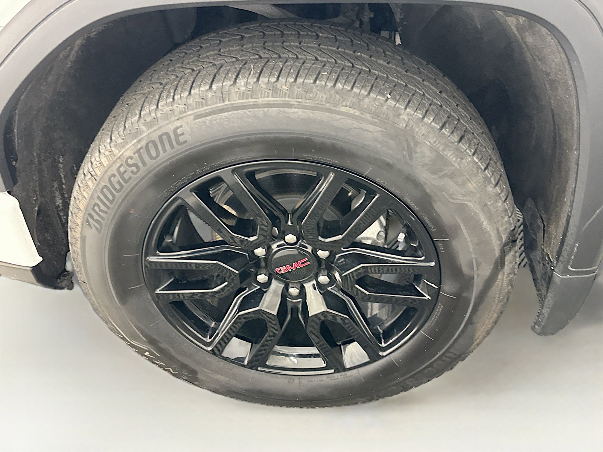 Used 2024 GMC Sierra 1500 Elevation image 11