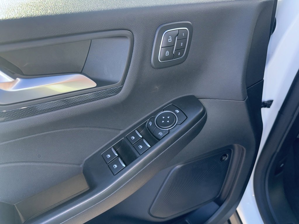 Used 2024 Ford Escape ST-Line Select w/ Tech Pack #2 image 11