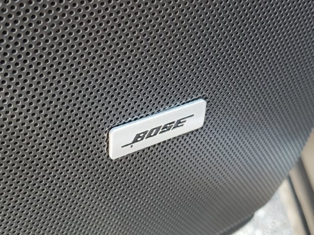Certified 2024 Cadillac XT6 Premium Luxury w/ LPO, Floor Liner Package AWD/4WD image 33