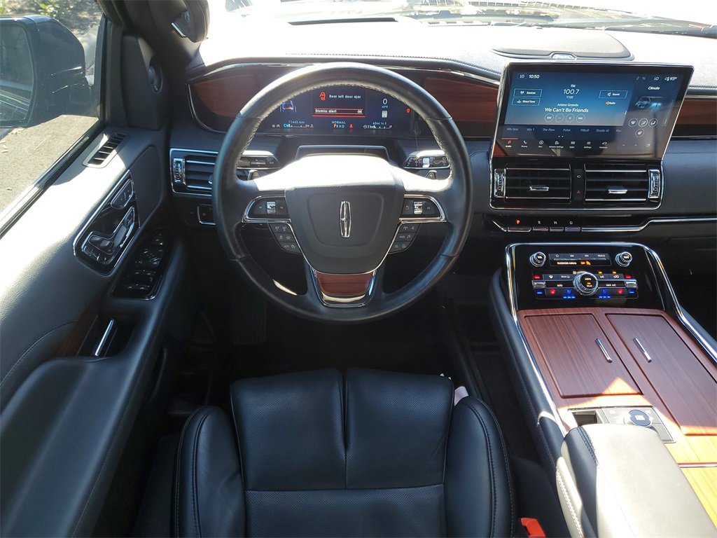 Certified 2024 Lincoln Navigator Reserve w/ Monochromatic Package image 15