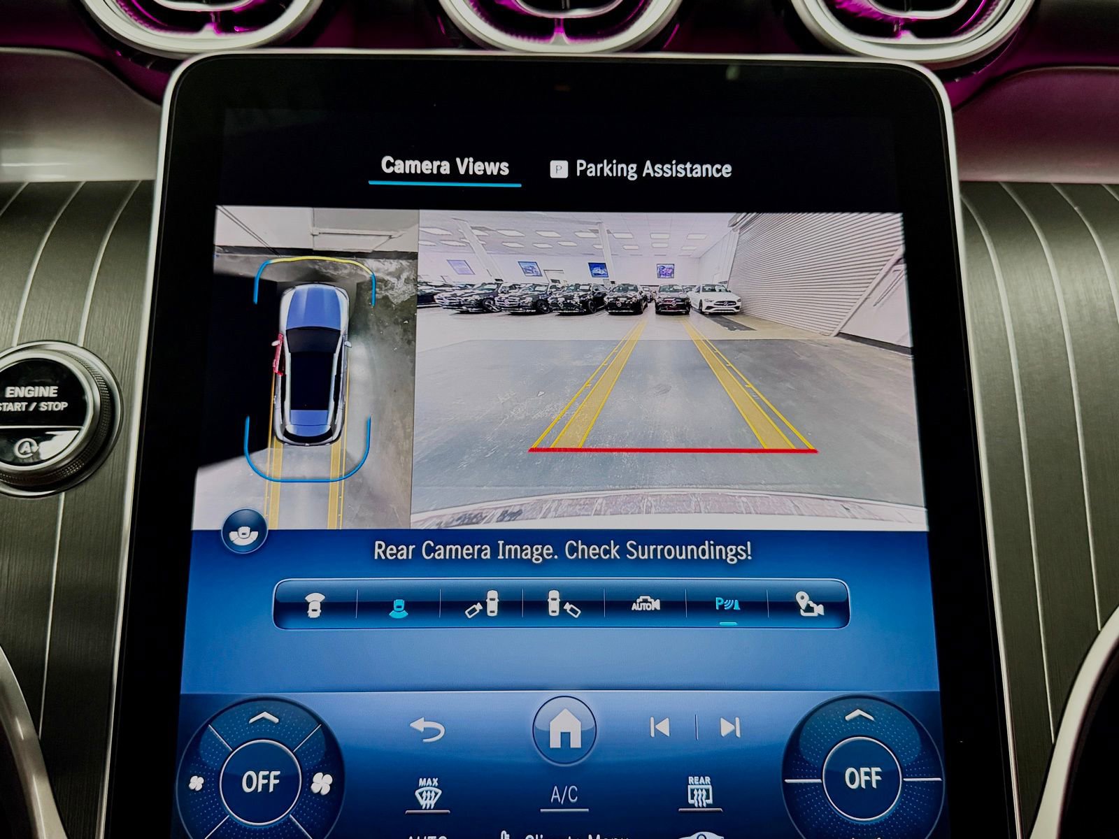 Used 2024 Mercedes-Benz GLC 43 AMG 4MATIC image 35