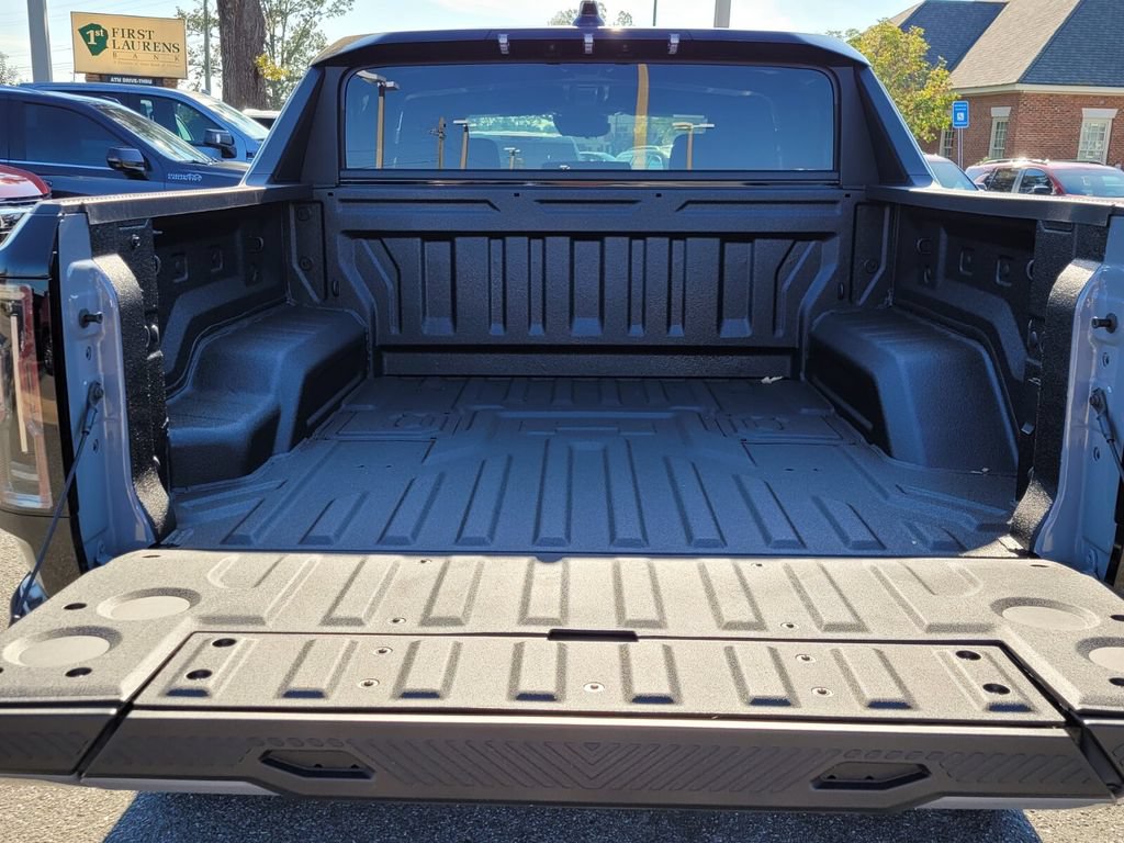 New 2026 GMC Hummer EV 4x4 Crew Cab image 10